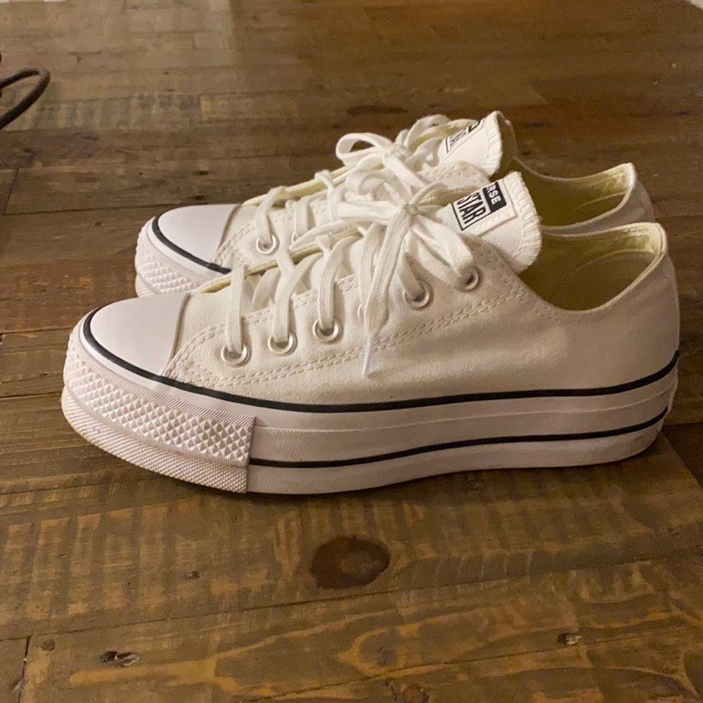 White converse size 6.5
